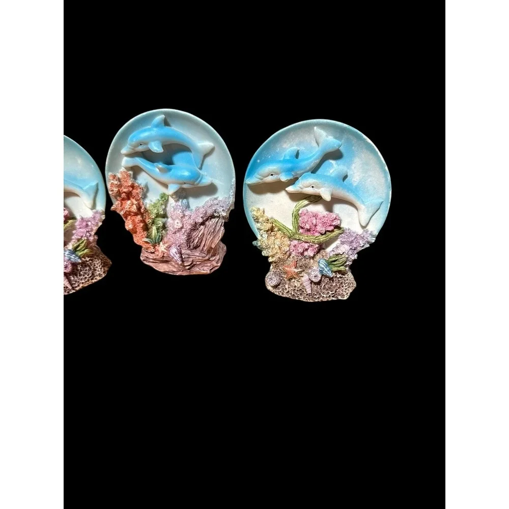 Vintage Resin Dolphin Under The Sea Ocean Plates Figurine Lot Of Four